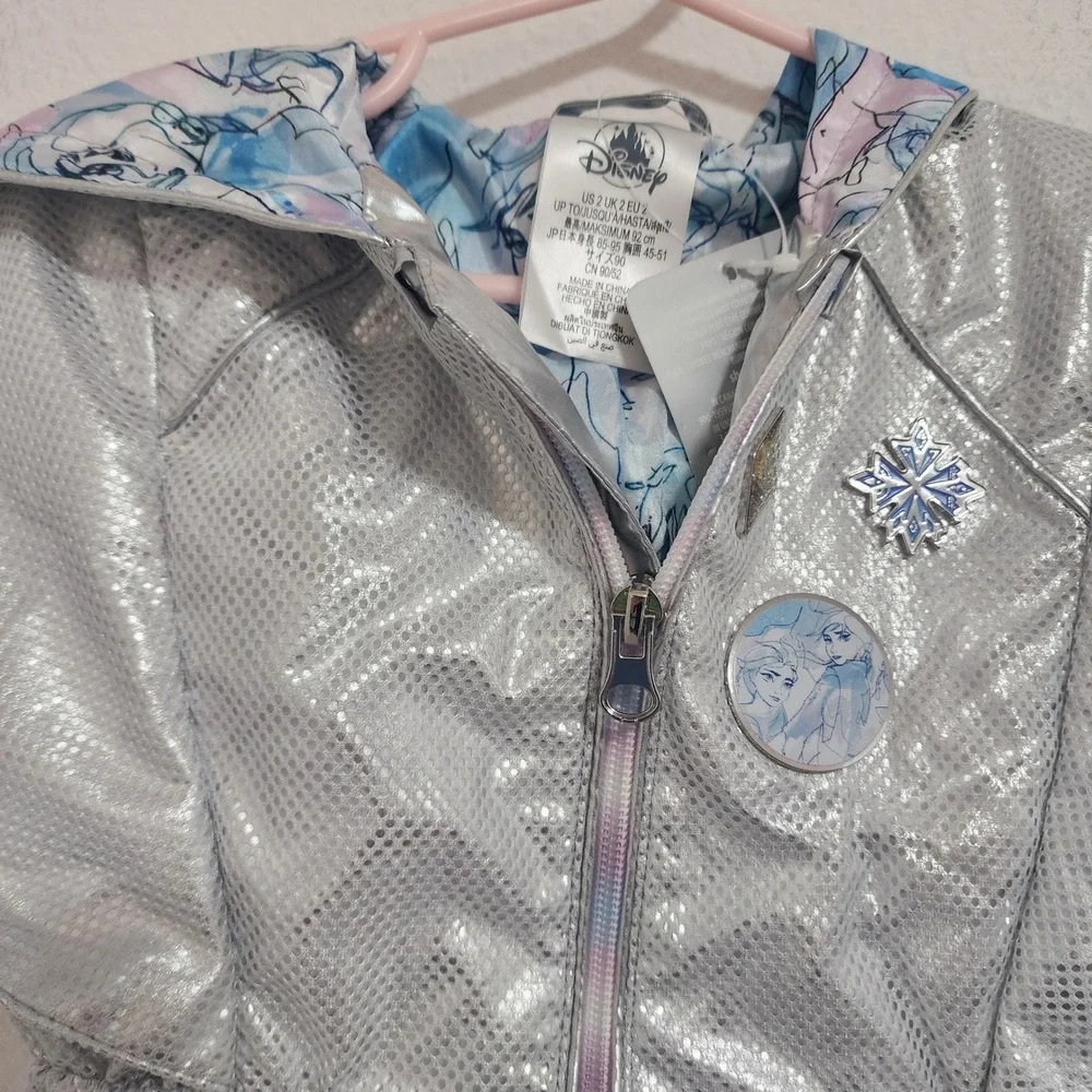 Disney Frozen Elsa Anna Silver Hooded Cape Jacket Girls Size 2T Shimmer‎ Mesh